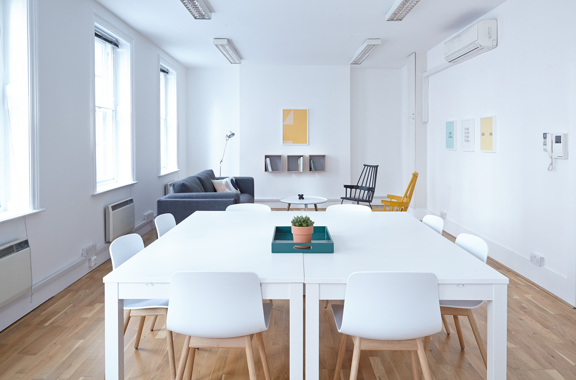Featured image for “5 Ways Coworking Will Change Your Small Business”